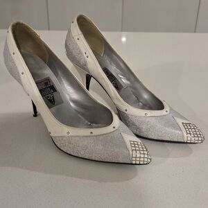 Women's White & Silver Pointed Toe Embellished Heels